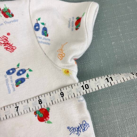 Vintage Y2K Carter's Eric Carle The Very Hungry Caterpillar T-Shirt 6-9 Months - Picture 6 of 8